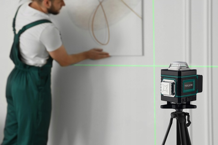 POZIOMICA LASEROWA LASER KRZYŻOWY 4D 16 LINII SAMOPOZIOMUJĄCY 360 +