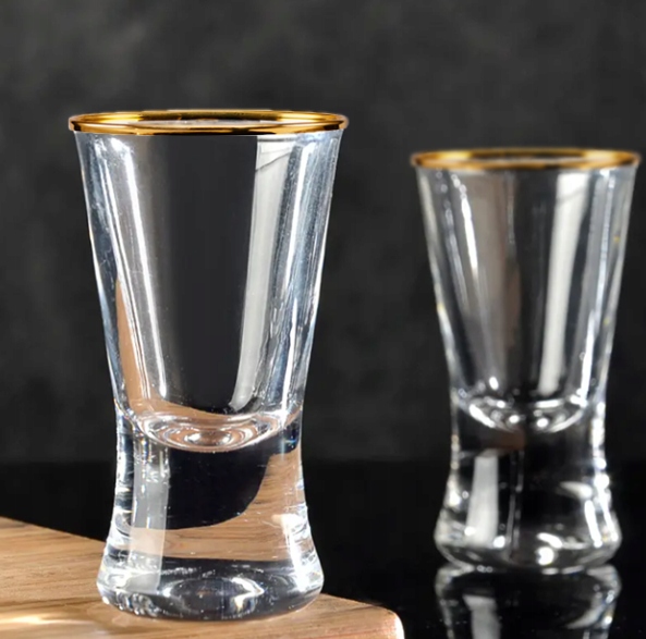 OSZUKANE KIELISZKI do wódki z GRAWEREM 15 ml POZŁACANE para młoda klasyczne