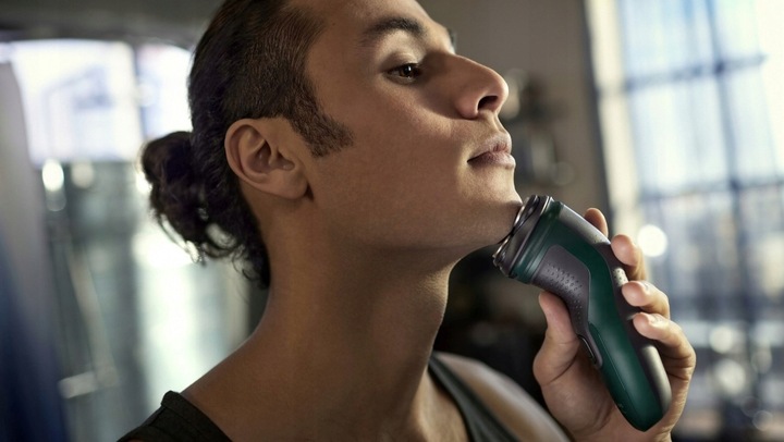 Golarka elektryczna męska głowice 4D Philips seria 3000 X3002/00