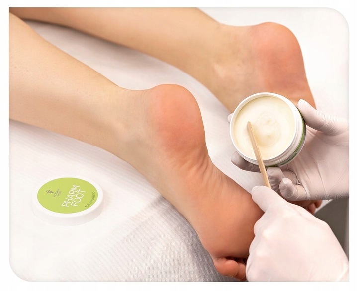 CRACKED HEEL PROTECTOR Pharm Foot maść ochronna do stóp 75 ml