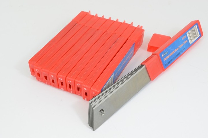 OSTRZA 18mm 100 sztuk Wymienne do nożyków wkłady