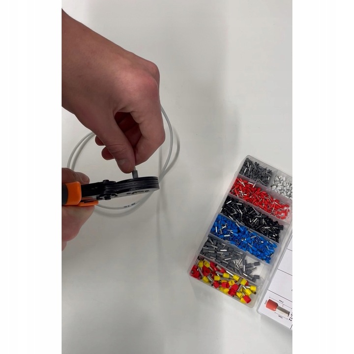 Zaciskarka do Tulejek Praska do Konektorów Kabli + 1200 Końcówek 0,5 -