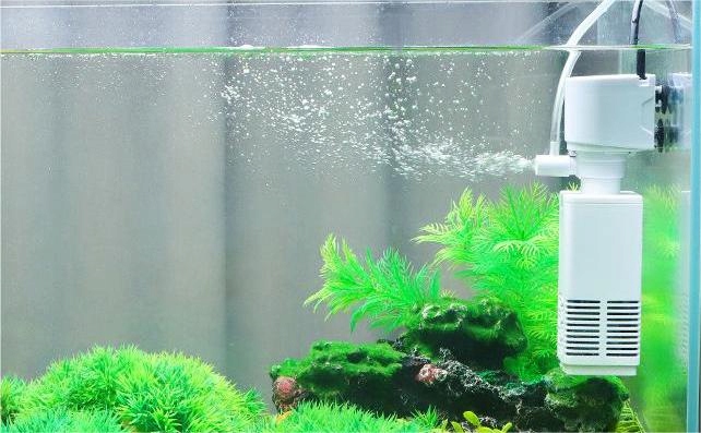 NANO FILTR WEWNĘTRZNY DO AKWARIUM 10-60l 500 l/h 6W