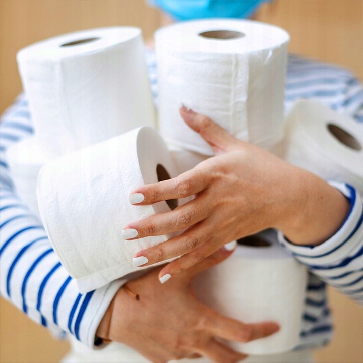 Biały Papier Toaletowy FluFFy 3 Warstwy 40 Rolek Ultra Miękki 4800 Listków