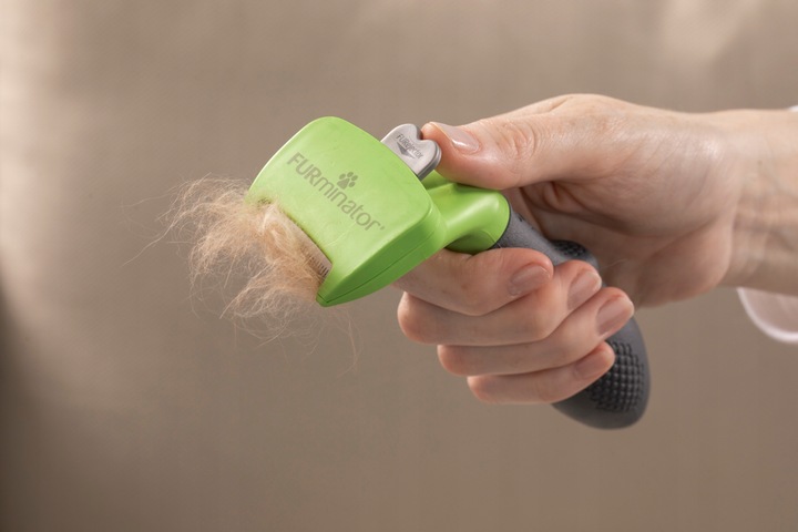 FURminator dla psów średnich sierść krótka M