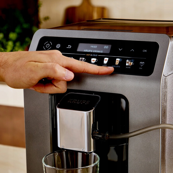 Ekspres automatyczny do kawy KRUPS Evidence Hot&Cold EA898G kawa