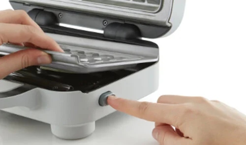 Gofrownica BREVILLE DuraCeramic VST072X