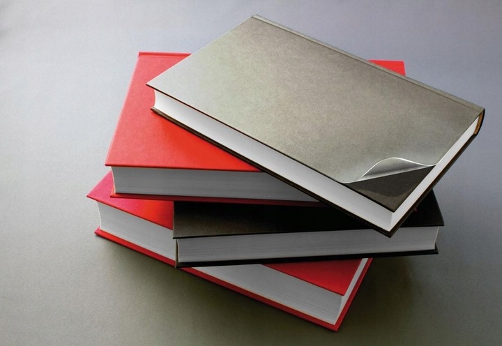 Folia Samoprzylepna Meblowa PCV Przezroczysta Ochronna Na Stół Książki