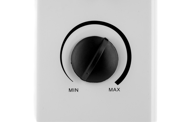 GRZEJNIK ELEKTRYCZNY ENERGOOSZCZĘDNY BIAŁY KONWEKTOROWY 2000W