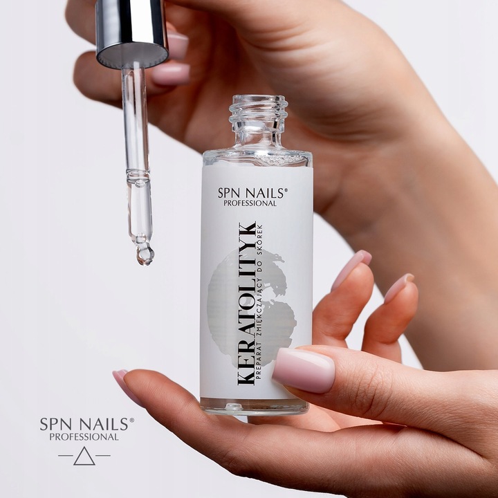 Keratolityk Preparat Zmiękczający Do Skórek i Paznokci 30 ml SPN Nails