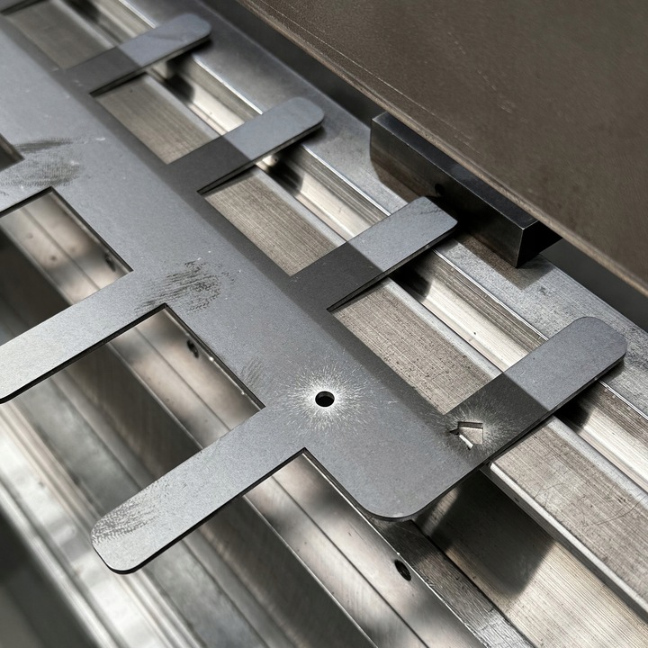 Wieszak Na Ubrania Ścienny Klucze Wiszący Na Ręczniki 25 Haków Czarny