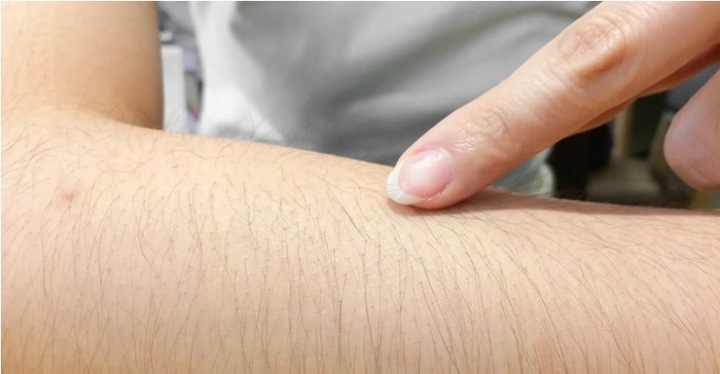 JOLEN ROZJAŚNIACZ DO WŁOSKÓW WŁOSÓW NA TWARZY BRWI CIELE RĘKACH WĄSIKA