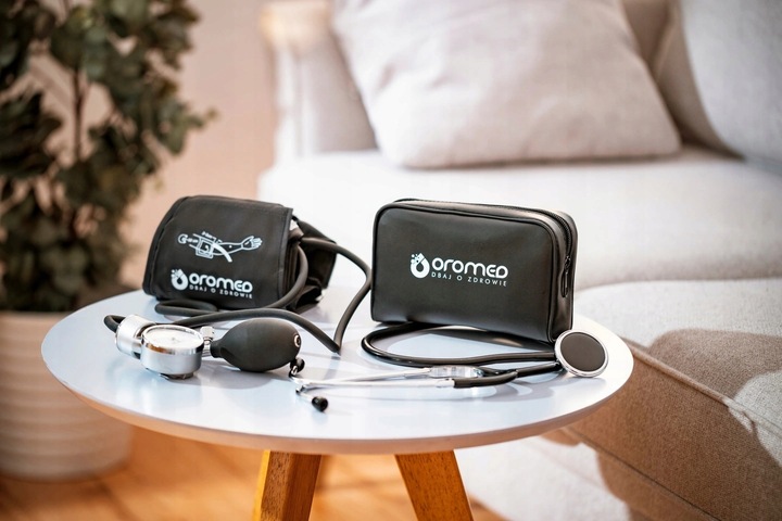 Ciśnieniomierz zegarowy ze stetoskopem naramienny OROMED ORO Z/S