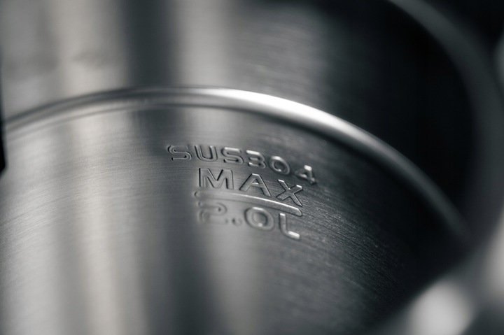 CZAJNIK ELEKTRYCZNY BEZPRZEWODOWY 2200W MOCNY BIAŁY STALOWY DUŻY 2,0L