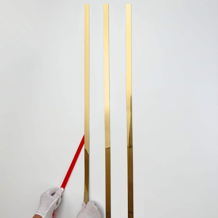 Listwa Dekoracyjna SAMOPRZYLEPNA Złota POŁYSK Taśma Ozdobna 2cm x 2,44m