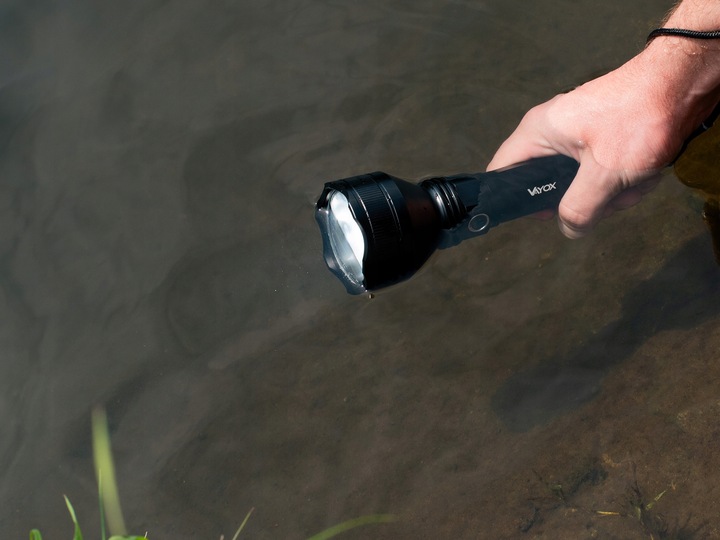 LATARKA LED TAKTYCZNA WOJSKOWA LAMPA AKUMULATOROWA IPX5 USB-C EDC PRO VAYOX