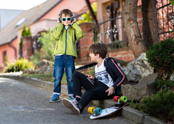 SŁUCHAWKI DLA DZIECI BEZPRZEWODOWE BLUETOOTH 15H