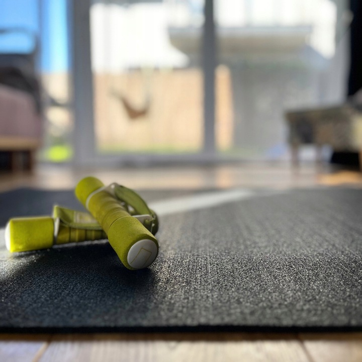 MATA OCHRONNA POD SPRZĘT BIEŻNIĘ ORBITREK 150x100cm PODKŁADKA FITNESS