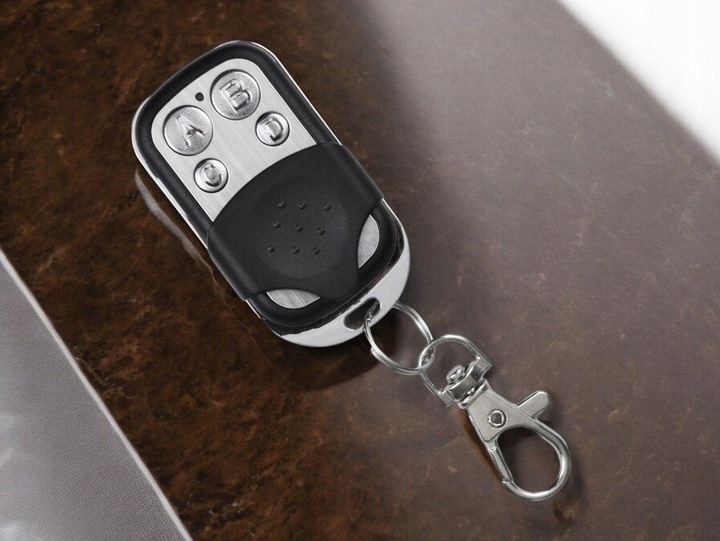 4x PILOT SAMOKOPIUJACY UNIWERSALNY DO ALARMU BRAMY ROLET 4 KANAŁY