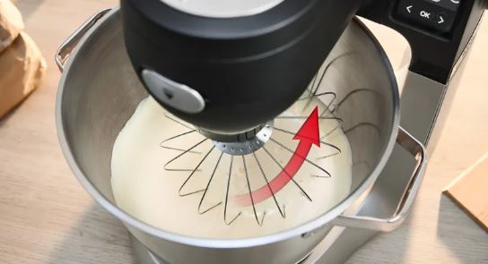 Robot planetarny Bosch MUM58258 1000W 2 misy 7 prędkości Maszynka do