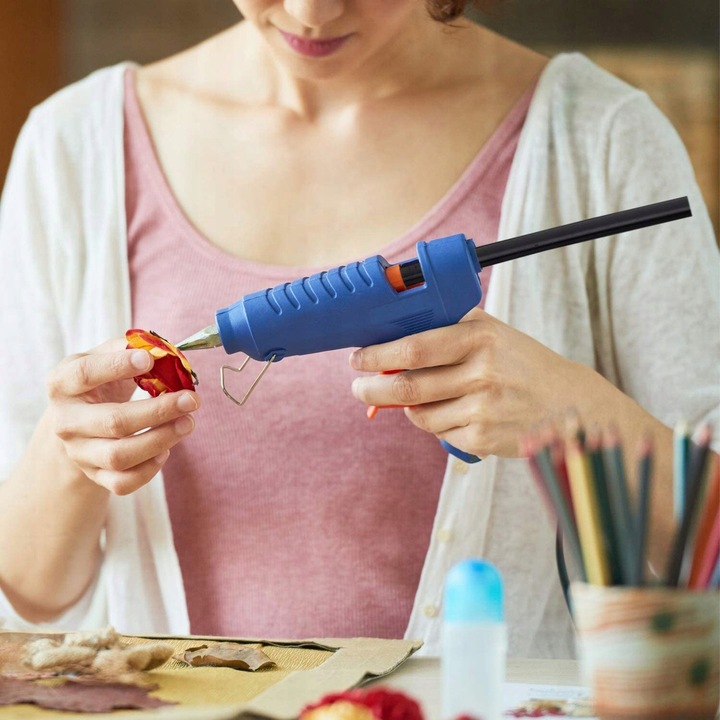 MOCNY PISTOLET DO KLEJU KLEJENIA NA GORĄCO KLEJARKA + DUŻO KLEJU