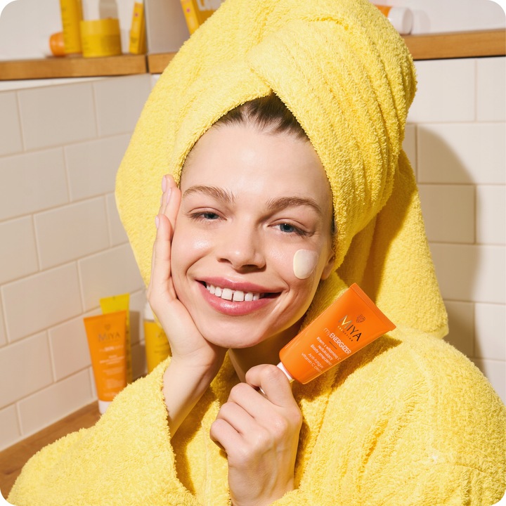 Żelowe Serum Tripeptydowe na Oznaki Starzenia Nawilżające 30 ml Miya