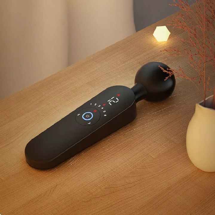 Masażer Łechtaczki LCD Wibrator 12 Funkcji Grzanie