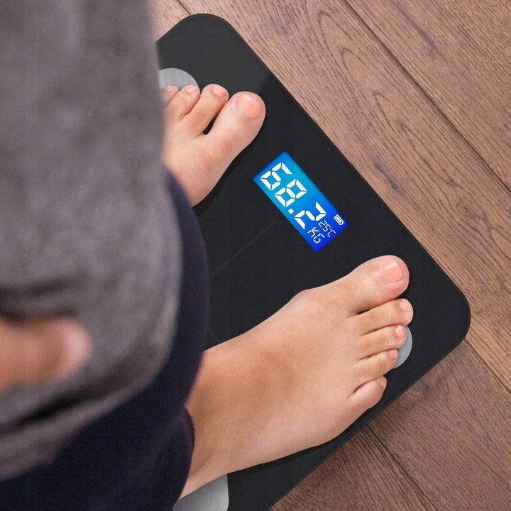 WAGA ŁAZIENKOWA ELEKTRONICZNA ANALITYCZNA POMIAR TŁUSZCZU WODY BMI 180