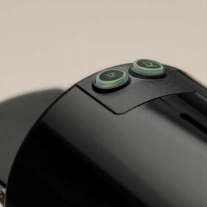 NESPRESSO EKSPRES DO KAWY NA KAPSUŁKI CIŚNIENIOWY INISSIA KAPSUŁKOWY