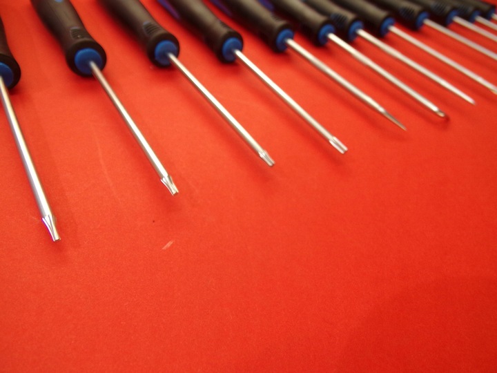 ZESTAW HAKÓW HACZYKÓW PRECYZYJNYCH WKRĘTAKI 12 EL