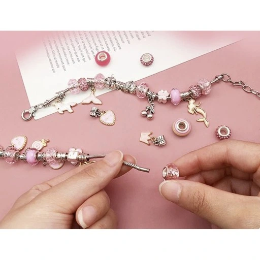 Zestaw do Robienia Bransoletek Koraliki Biżuterii Prezent Zawieszki Kuferek