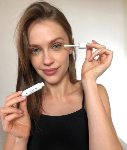 Skuteczna odżywka do rzęs NUTRIDOME Wzmacniająca