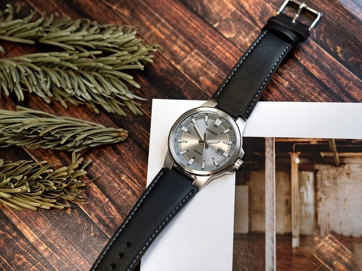 Zegarek męski Casio MTP-E173L-7A