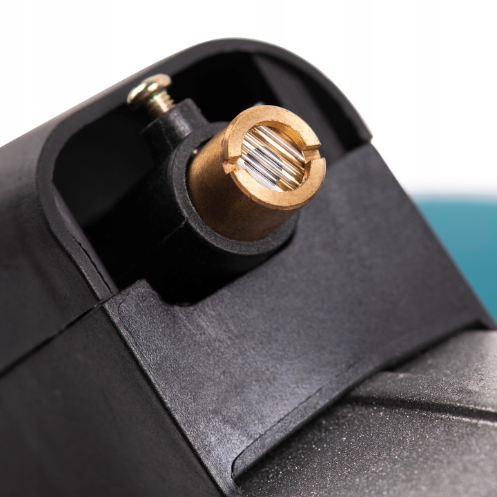 MOCNA PILARKA DO DREWNA RĘCZNA PIŁA TARCZOWA LASER NAJAZDOWA