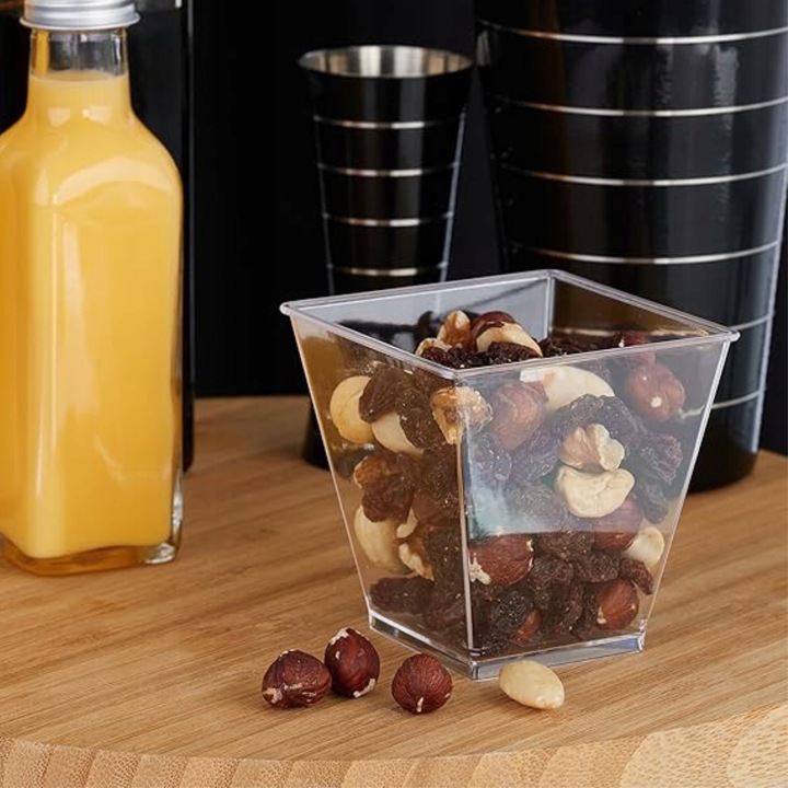 PUCHARKI KWADRATOWE DO DESERÓW 120ml 50szt NA PRZEKĄSKI DESERY POJEMNIKI