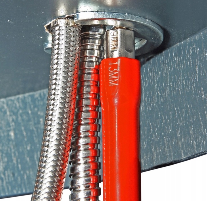 KLUCZ DO MONTAŻU BATERII ARMATURY 6 NASADEK 8-13MM