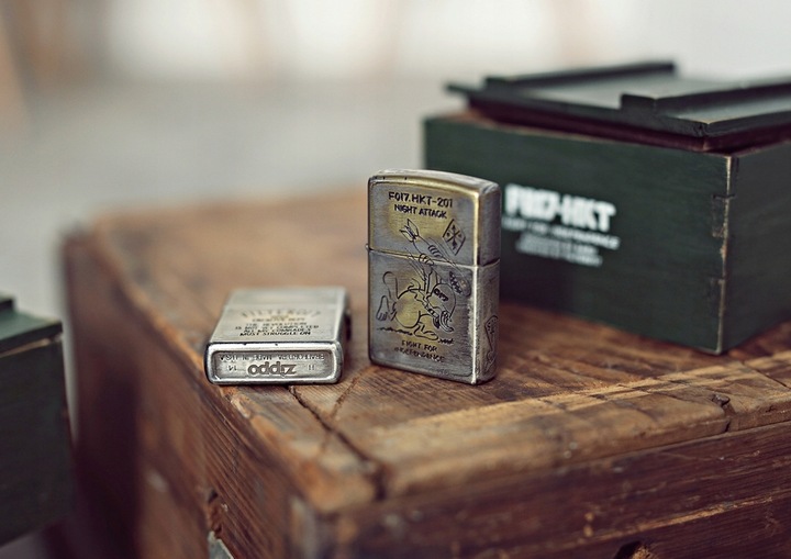ZIPPO BENZYNA+KAMIENIE+KNOTY*