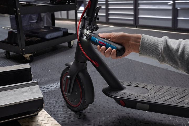 WKRĘTAK AKUMULATOROWY GO 3 KIT BOSCH + OSPRZĘT + WALIZKA