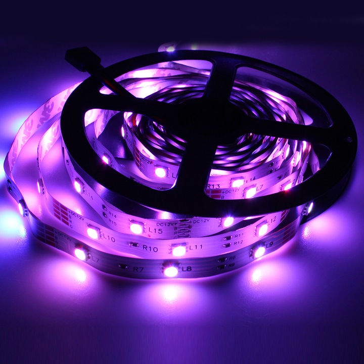 ZESTAW TAŚMA LED 10m RGB + BIAŁY PILOT 5050 zasila