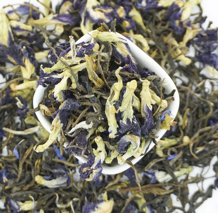 BŁĘKITNA LAGUNA 100 g herbata biała i niebieska z bławatkiem