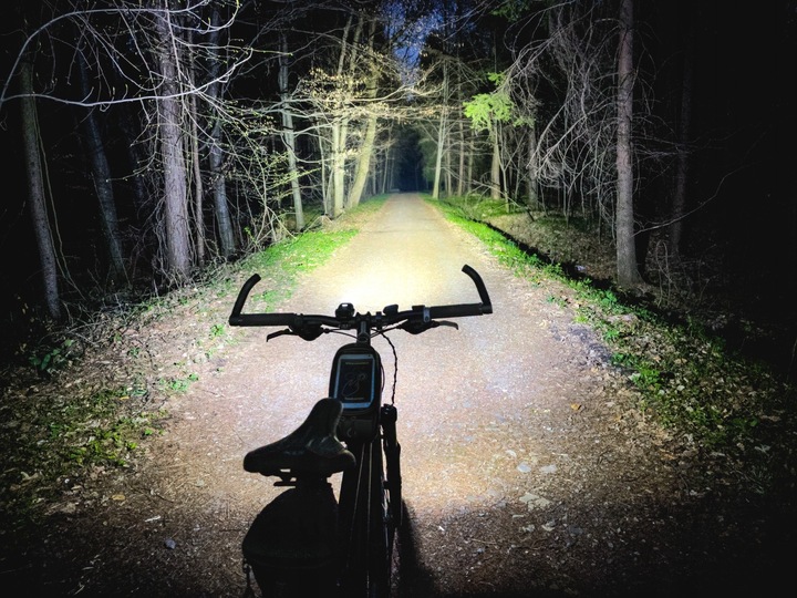 LAMPKA ROWEROWA MOCNE ŚWIATŁO LED przód tył latarka AKUMULATOR USB-C ROWER