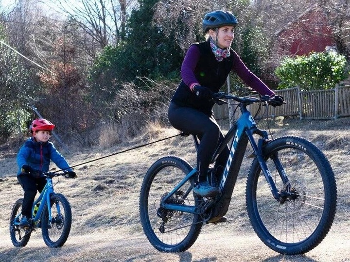 Rozwijany hol rowerowy TRAX PRO