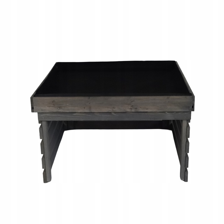 GARAŻ DLA ROBOTA KOSZĄCEGO Z OGRÓDKIEM DLA KOSIARKI AUTOMATYCZNEJ