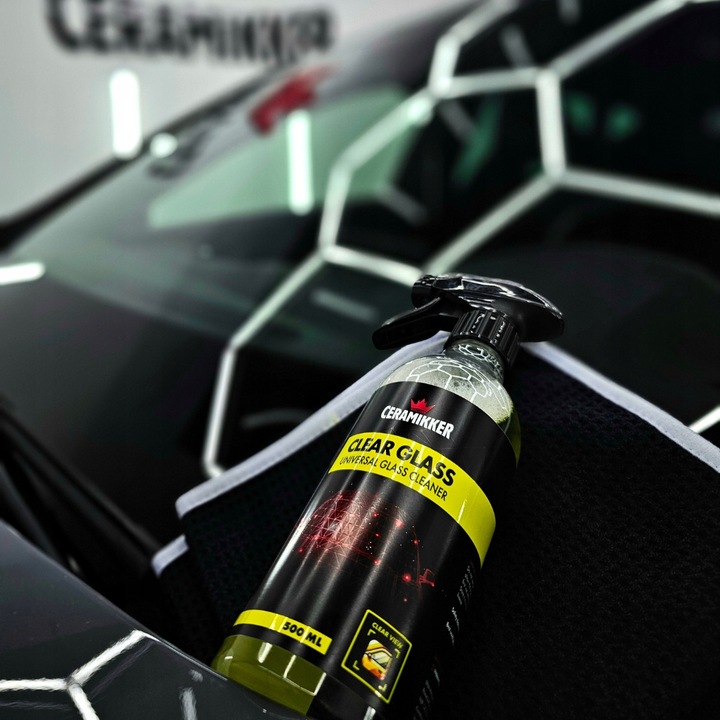 Płyn do Mycia Szyb Samochodowych Lusterek BEZ SMUG Clear Glass Cleaner