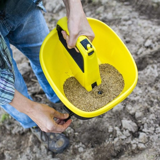 SIEWNIK do NAWOZU TRAWY poplonów 2,7L ręczny z regulacją