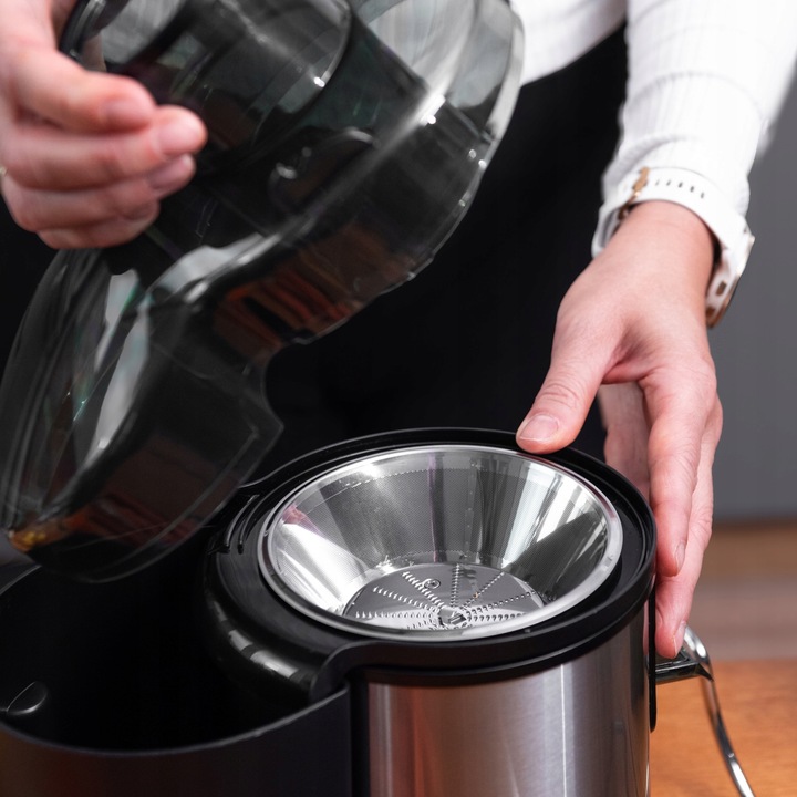 SOKOWIRÓWKA DO OWOCÓW I WARZYW WYCISKARKA WYSOKOOBROTOWA LEHMANN DUŻY