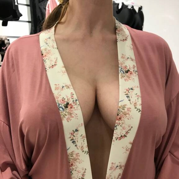 Taśma do modelowania oklejania biustu+GRATIS