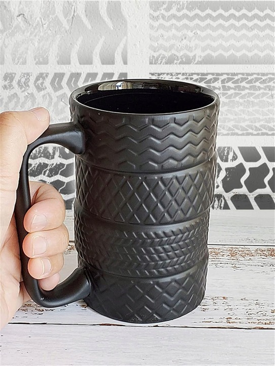 Prezent na 18-99 urodziny dla Taty Kolegi Kubek Opona z imieniem Zestaw