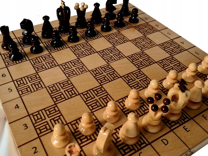 Szachy Drewniane Wypalane 35x35 cm