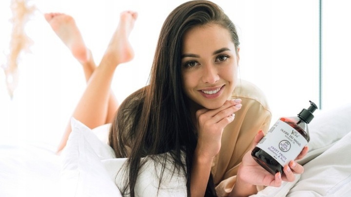 Olejek do MASAŻU TWARZY VCee BRZOSKWINIOWY 100 ML Z ATOMIZEREM